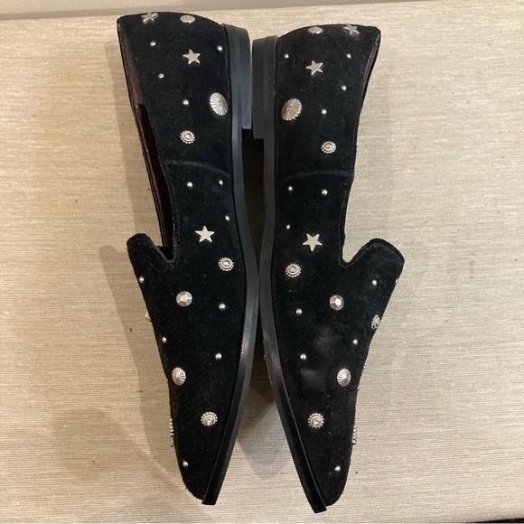 BCBGENERATION Sz 7  Nikkola Slip On Metal Studs Suede Slip On Pointy Toe Shoes - Picture 13 of 16